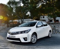 /album/galeria-de-fotos-carros-usados-a-venda-/toyota-corolla-eu-version-2014-800x600-wallpaper-02-jpg/